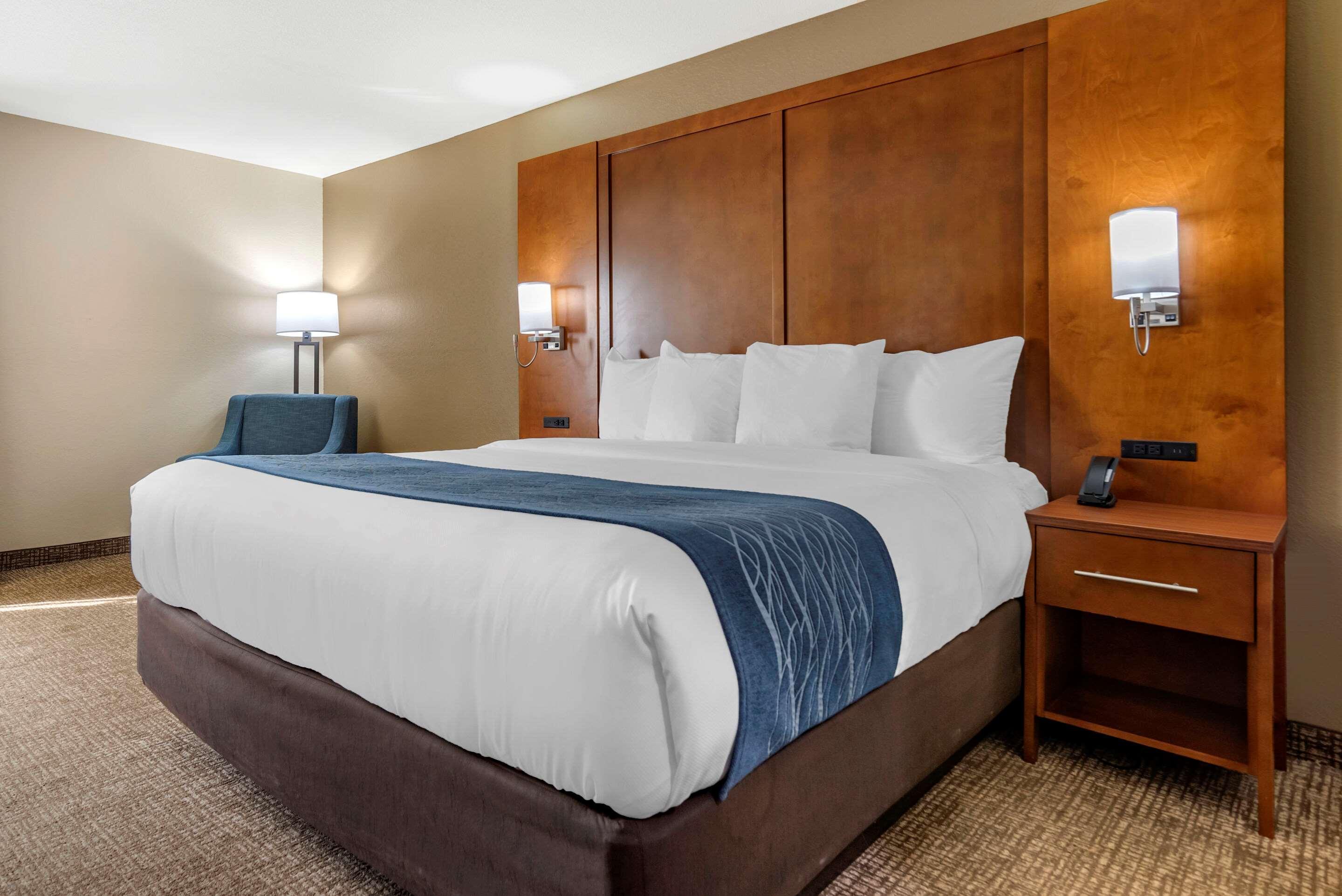 Comfort Inn Birmingham - Irondale Екстер'єр фото