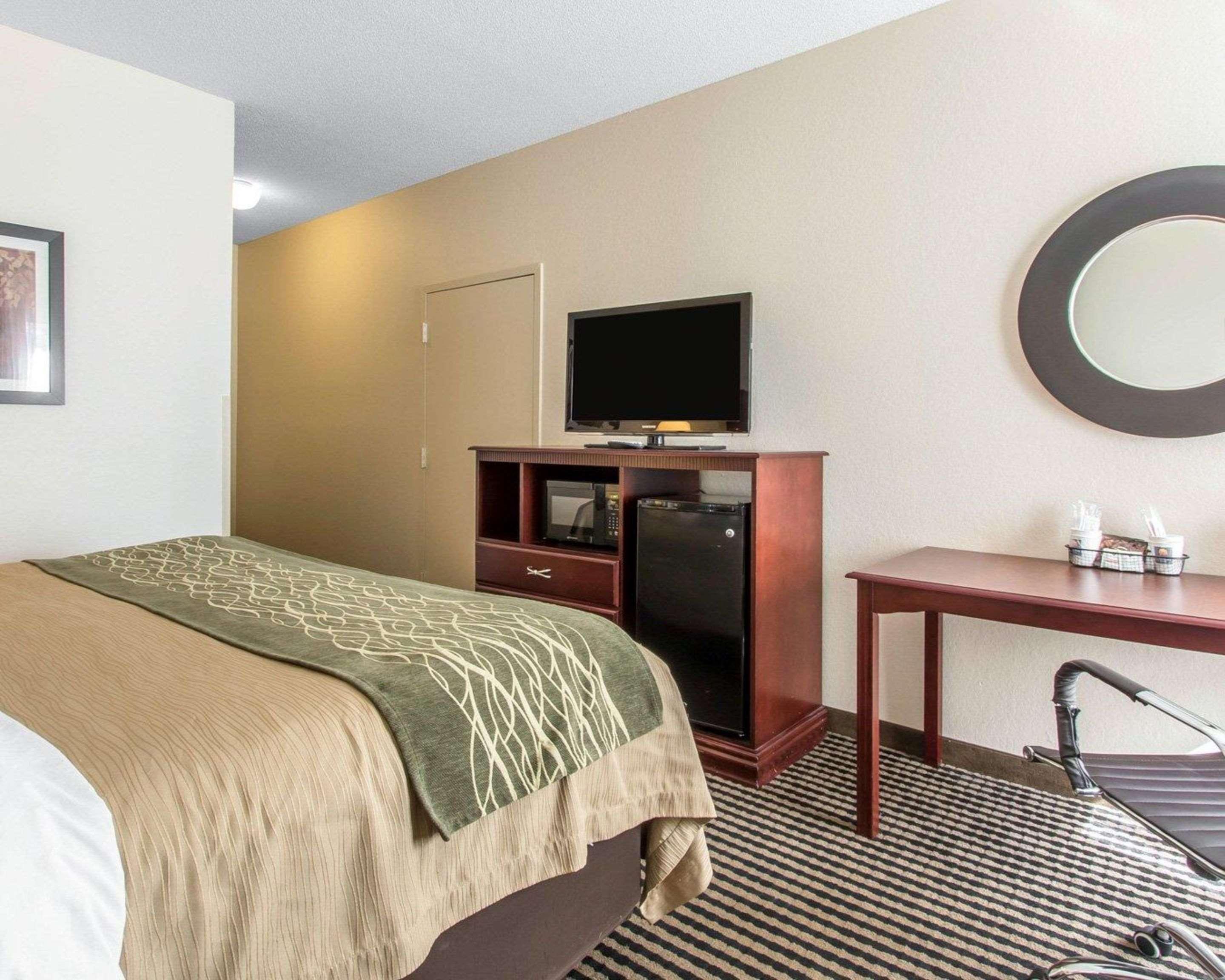 Comfort Inn Birmingham - Irondale Екстер'єр фото