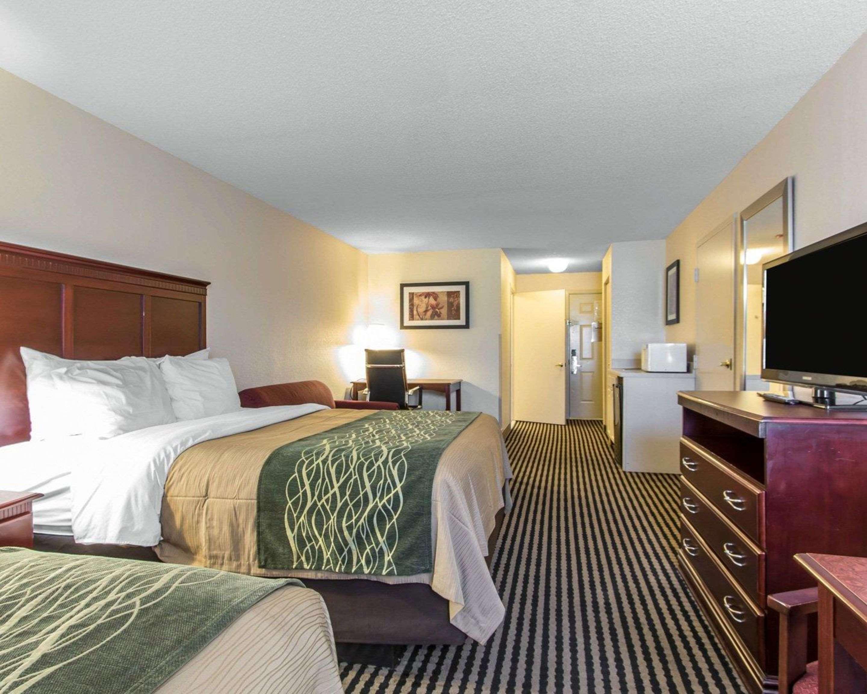 Comfort Inn Birmingham - Irondale Екстер'єр фото