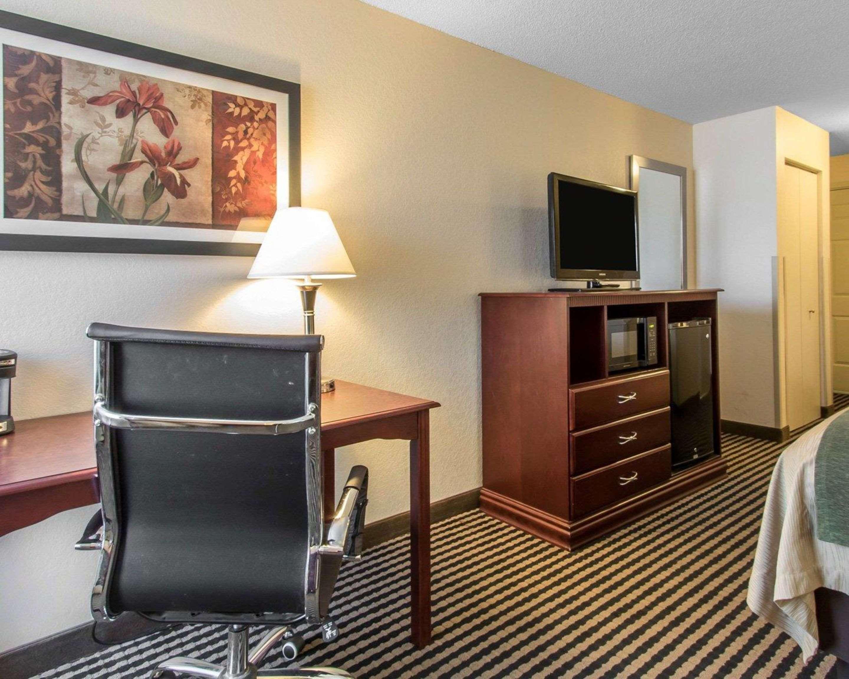 Comfort Inn Birmingham - Irondale Екстер'єр фото