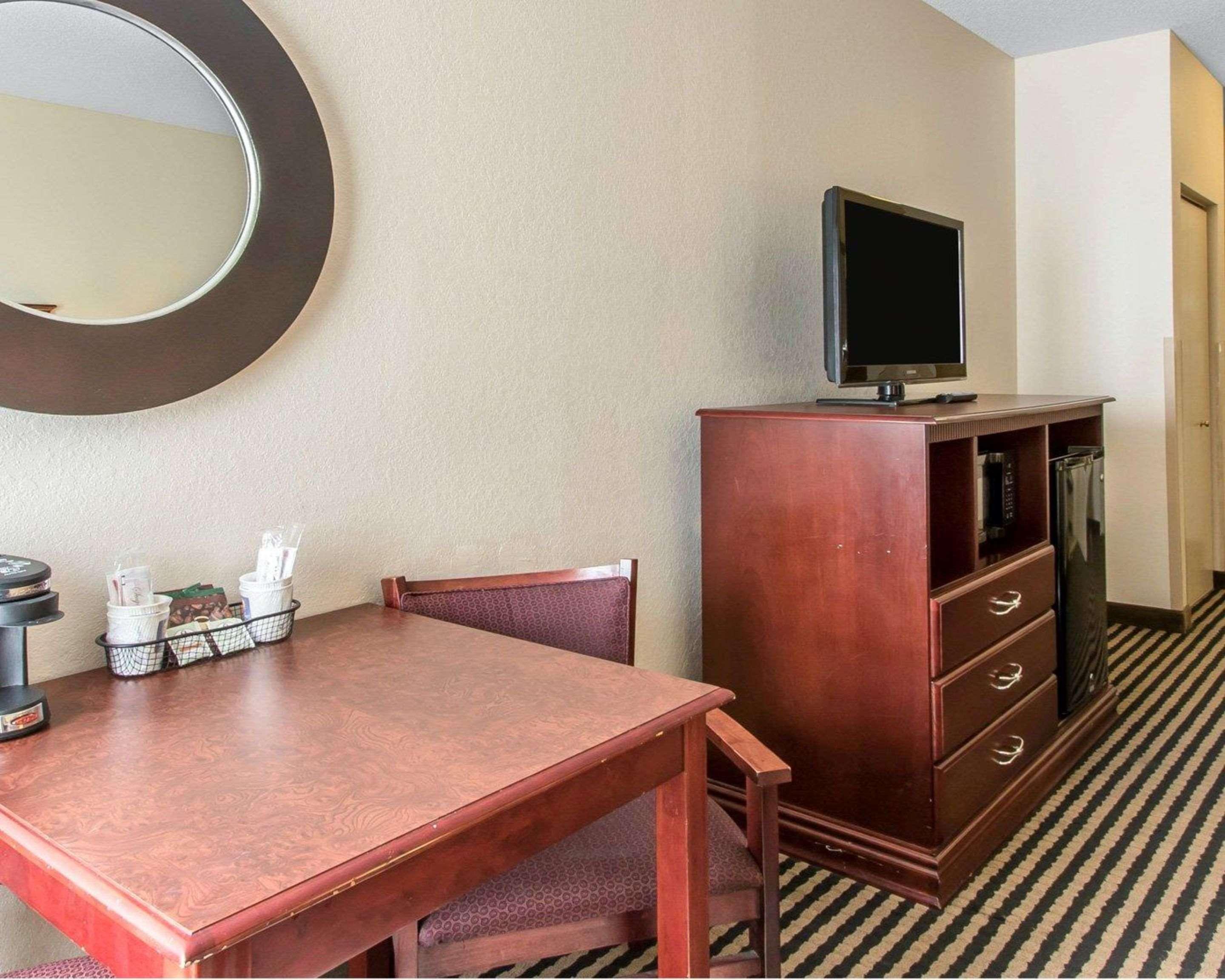 Comfort Inn Birmingham - Irondale Екстер'єр фото