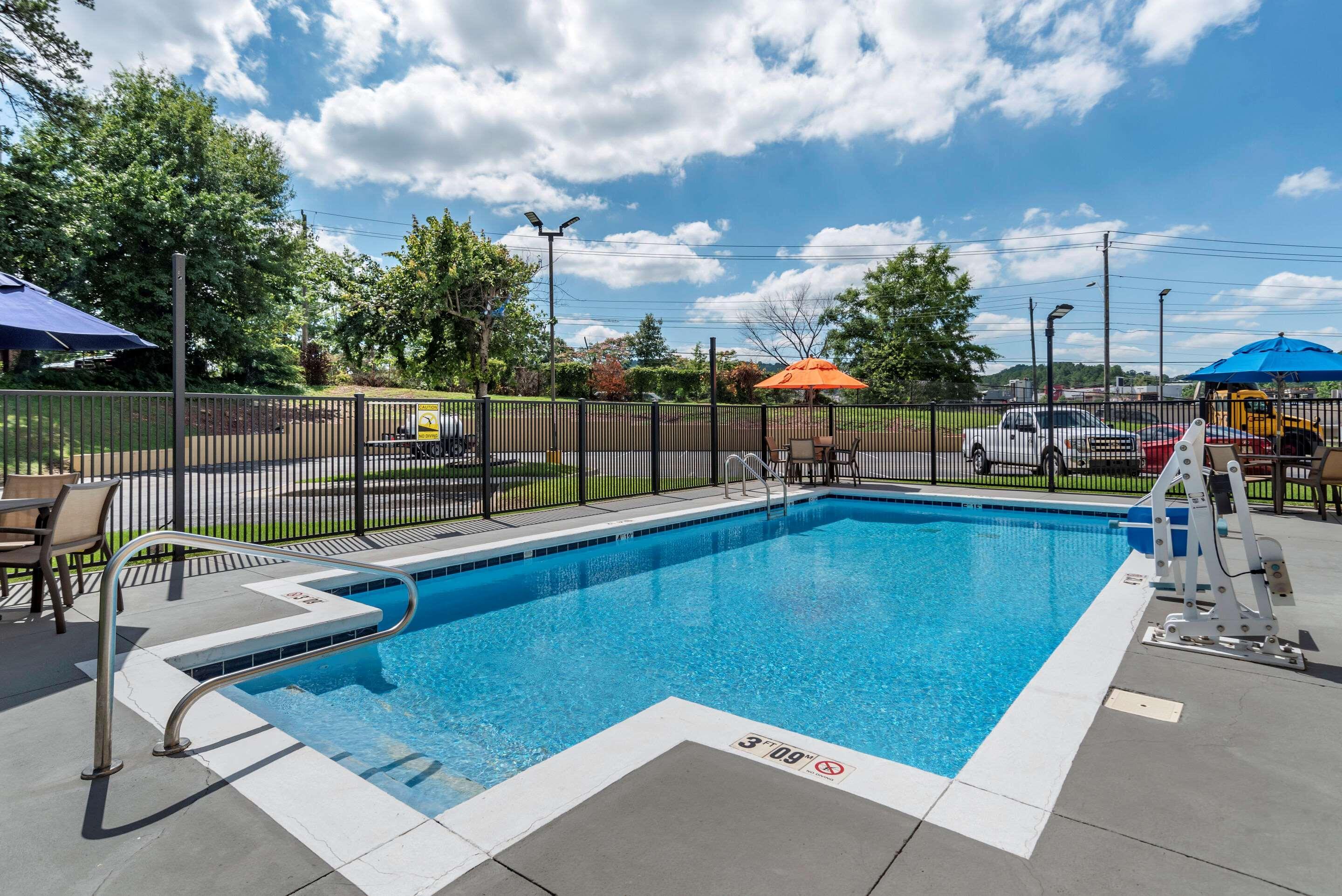 Comfort Inn Birmingham - Irondale Екстер'єр фото
