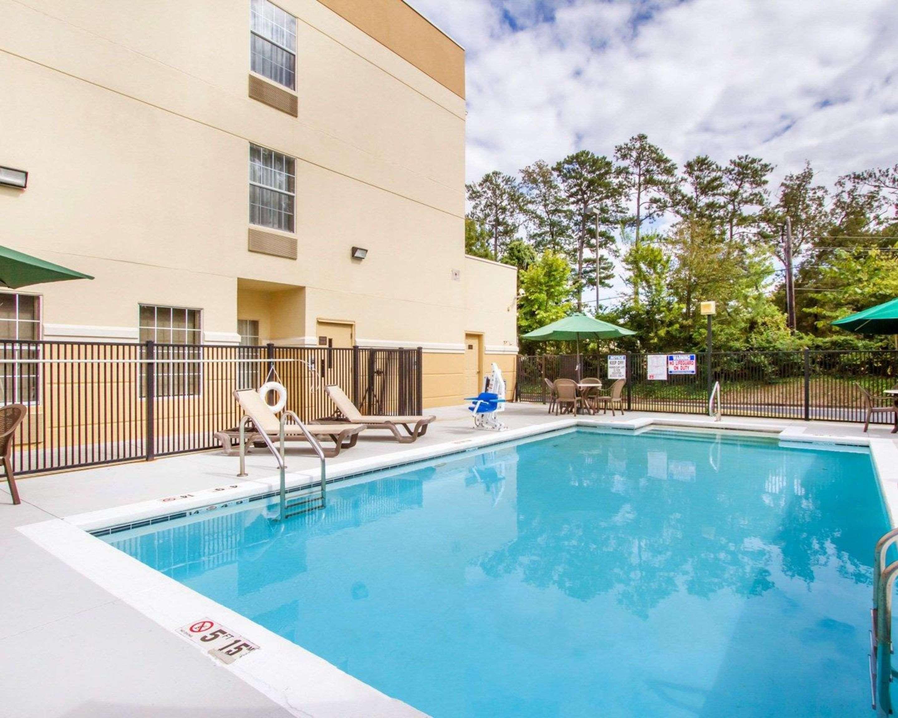 Comfort Inn Birmingham - Irondale Екстер'єр фото